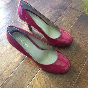 Like new red heels!